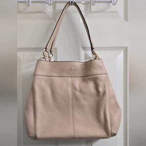 Coach Lexi shoulder bag